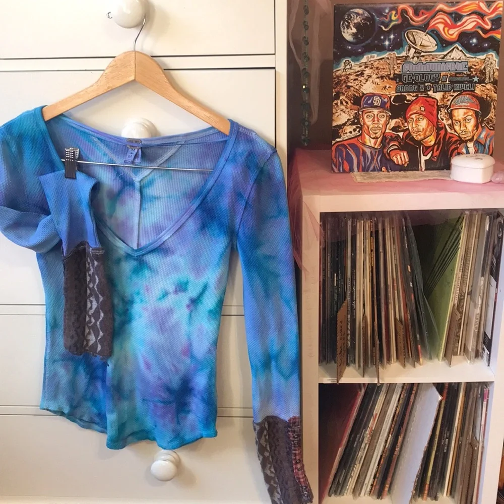 FPxDP Custom Tie Dye Rare Cuff Thermal Top Art School Sweater Colorful Medium M